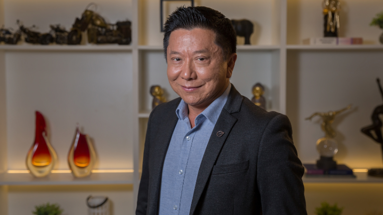 A bichectomia é segura? Quais são os riscos envolvidos?   Milton Seigi Hayashi explica os cuidados e precauções necessários para realizar uma bichectomia com segurança e resultados naturais.