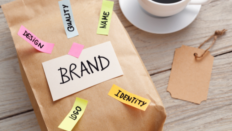 Confira o segredo das marcas modernas: Inclusão como estratégia, não como slogan Marcas que crescem entendem que inclusão é estratégia real — e Alexandre Costa Pedrosa explica como transformá-la em vantagem competitiva.