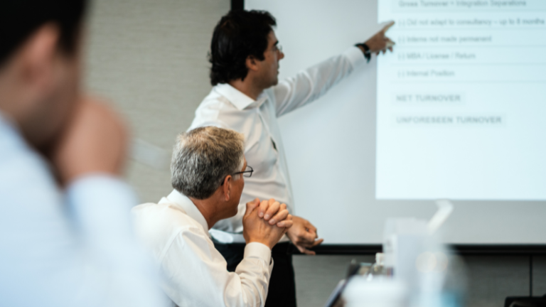 Regulação das Redes Sociais e Risco de Censura: O Debate Sobre a Nova Proposta do Governo