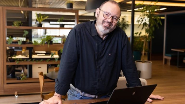 Como financiar um jogo independente: Os caminhos possíveis Murilo Moura Alencar